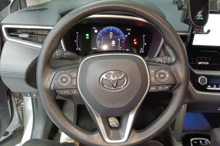 Used Toyota FRONTLANDER 2023 2.0L CVT Luxury Edition

