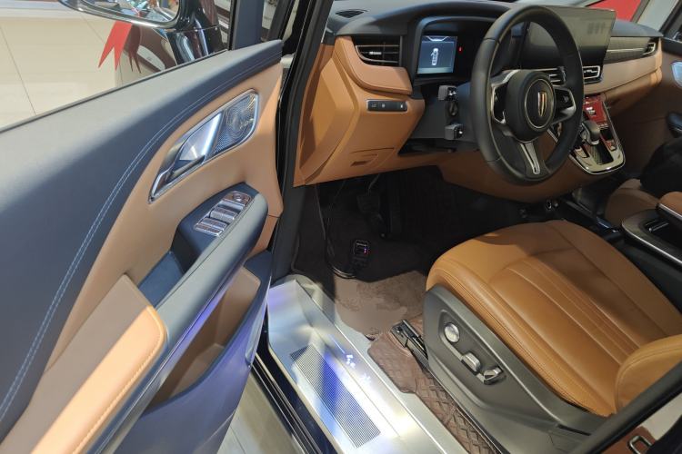 Used Hongqi HQ9 PHEV 2024 2.0T Four-Wheel Drive Business Edition