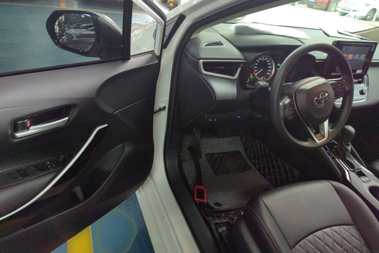 Used Toyota Corolla 2022 Dual-Motor 1.8L E-CVT Pioneer Edition