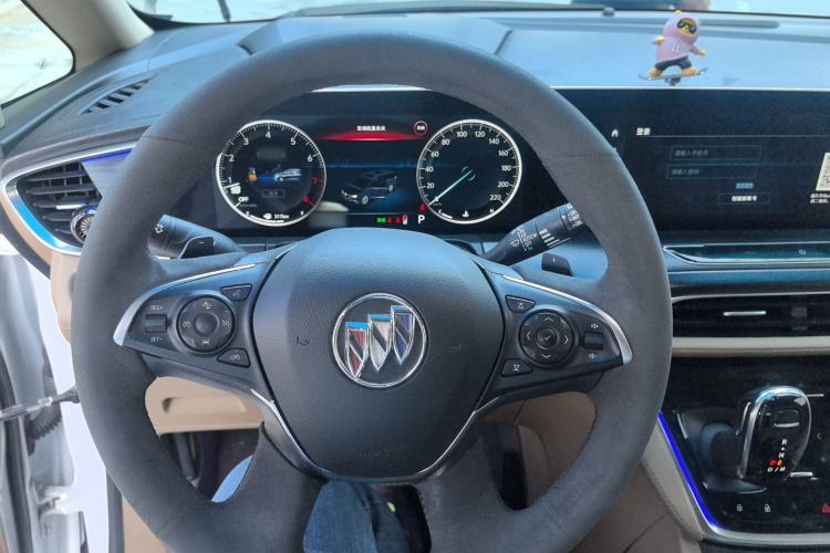 Used Buick GL8 2020 ES Land Cruiser 653T Luxury Model
