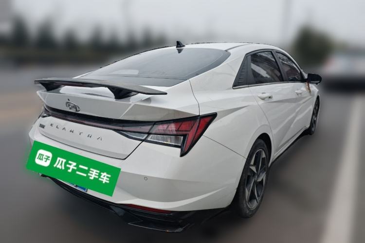 Used Hyundai Elantra 2022 1.5L CVT LUX Prestige Edition
