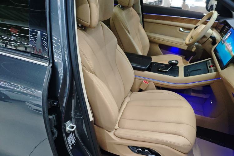 Used Hima AITO M7 2024 1.5T Intelligent Driving 4WD Max Edition 5 Seats
