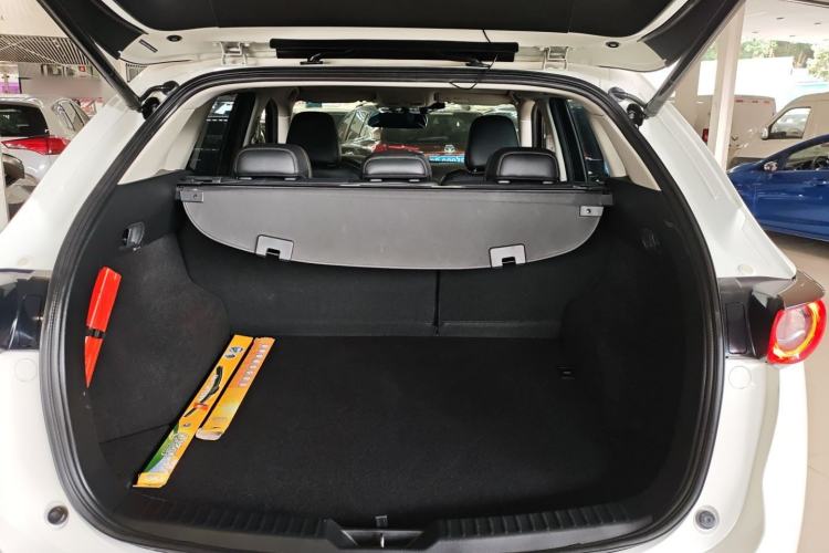 Used Mazda CX-5 2017 2.5L Automatic 4x4 ZhiZun Version China V Standard