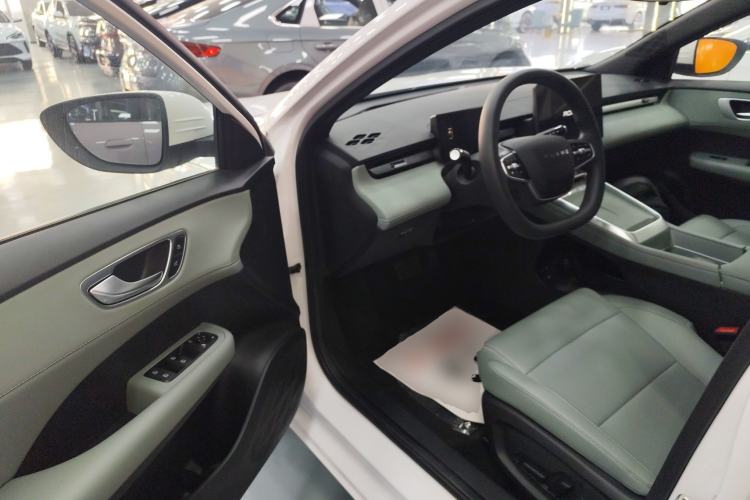 Used Roewe D6 2025 450km Deluxe Edition