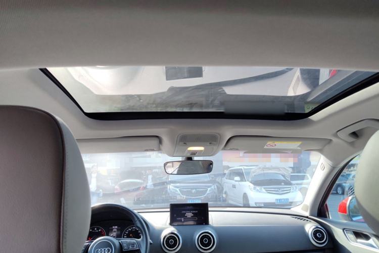 Used Audi A3 2019 Limousine 35 TFSI Fashion Edition China VI Emission Standard
