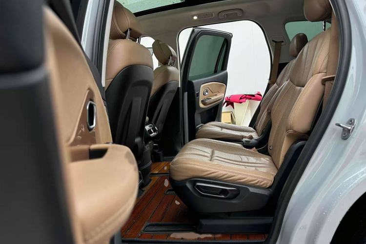 Used Nio ES8 2018 355 km Base Version 6-Seater Edition
