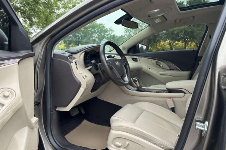 Used Buick LaCrosse 2013 2.4L SIDI Leading Comfort Version
