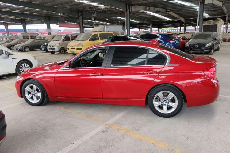 Used BMW 3 Series 2016 316Li Fashion Model
