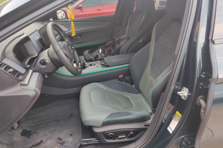 Used BYD Han 2022 EV 610 km All-Wheel-Drive Qianshan Cui Limited Edition
