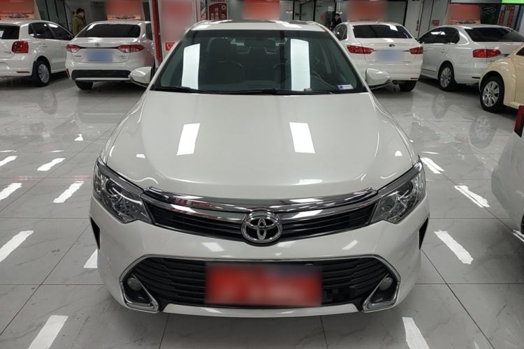 Used Toyota Camry 2016 2.0G 10th Anniversary Leading Edition