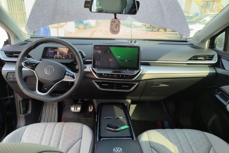 Used Volkswagen ID.6 X 2021 Pro Smart Long-Range Edition