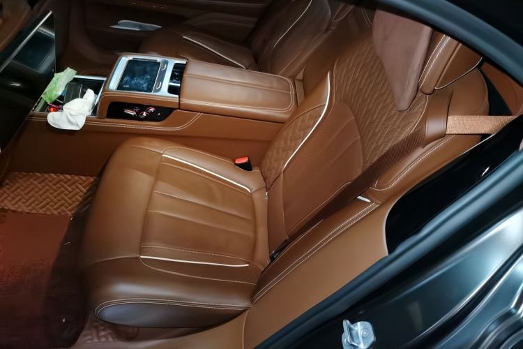 Used BMW 7 Series 2018 740Li xDrive Luxury Edition M Sport Package
