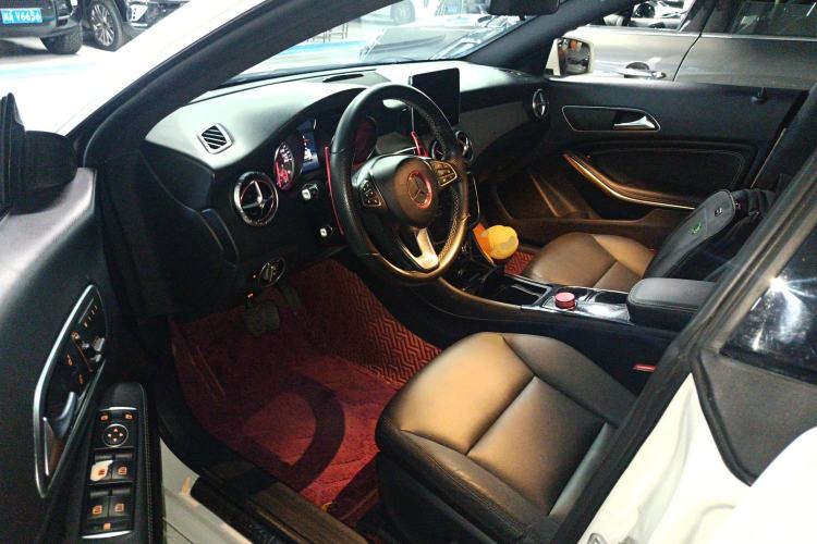 Used Mercedes-Benz CLA 2015 CLA 200
