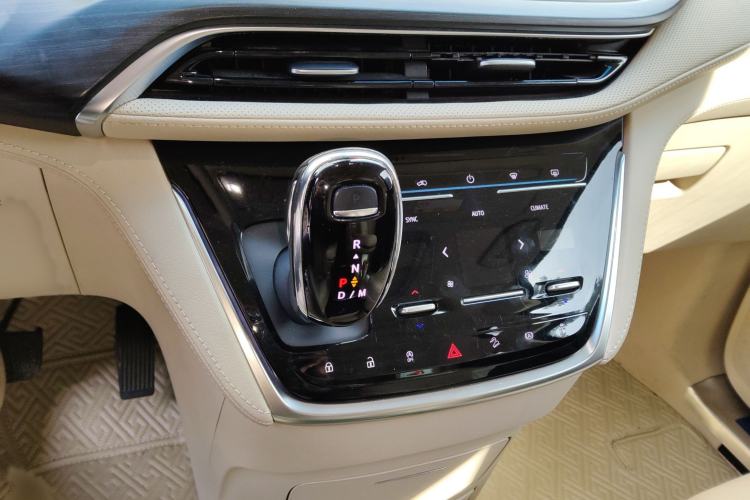 Used Buick GL8 2023 ES Lu Zun Luxury Model
