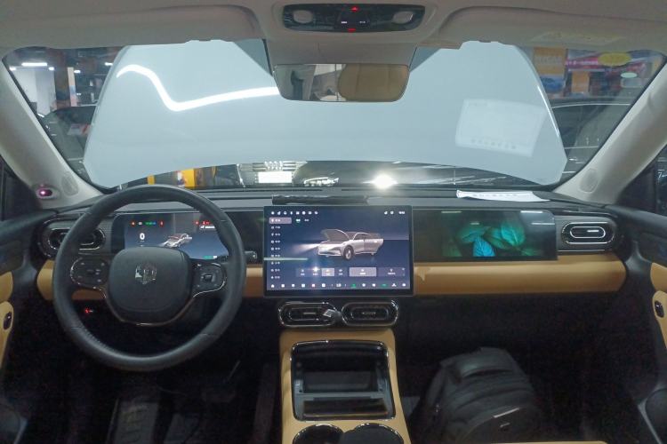 Used Leapmotor C11 2024 All-Electric 580 Luxury Edition