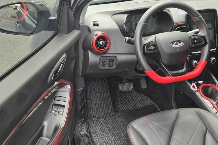 Used Chery Little Ant 2022 Revised Version Sweet Pink Edition Half-Sugar Version Lithium Iron Phosphate 30.7 kWh 30 kW 301 km
