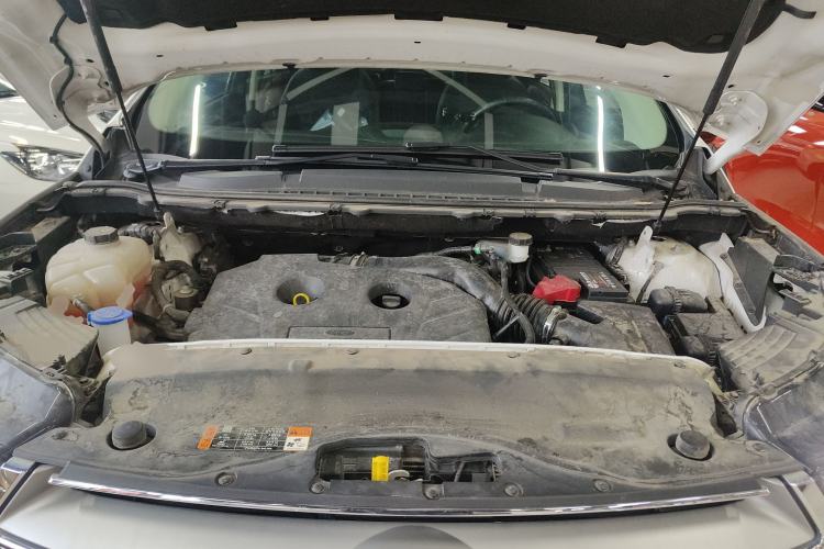 Used Ford Edge 2018 Facelifted EcoBoost 245 Two-Wheel-Drive Platinum Edition 5 Seats China V Emission Standard
