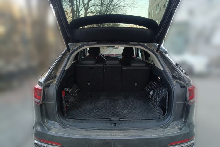 Used Volkswagen Tayron X 2020 330TSI Two-Wheel Drive Luxury Smart Connectivity Version
