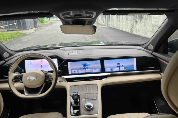 Used Geely Auto Monjaro L 2025 Dongfang Yao 2.0TD Automatic All-Wheel-Drive Wangyue Edition