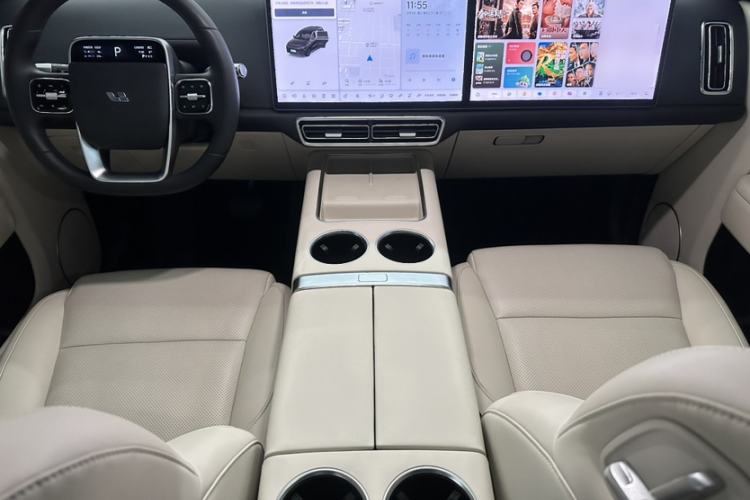 Used Li Auto L8 2023 Pro Model
