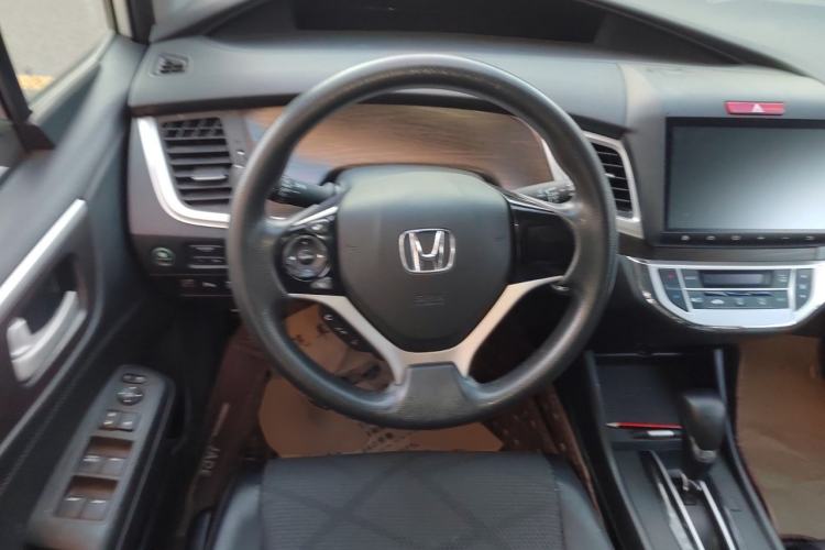 Used Honda Jade 2016 1.8L Automatic Comfort Elite Version 5 Seats
