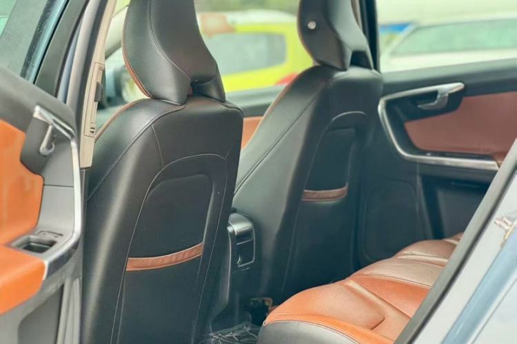 Used Volvo S60 2018 S60L T3 Smart Progress Edition