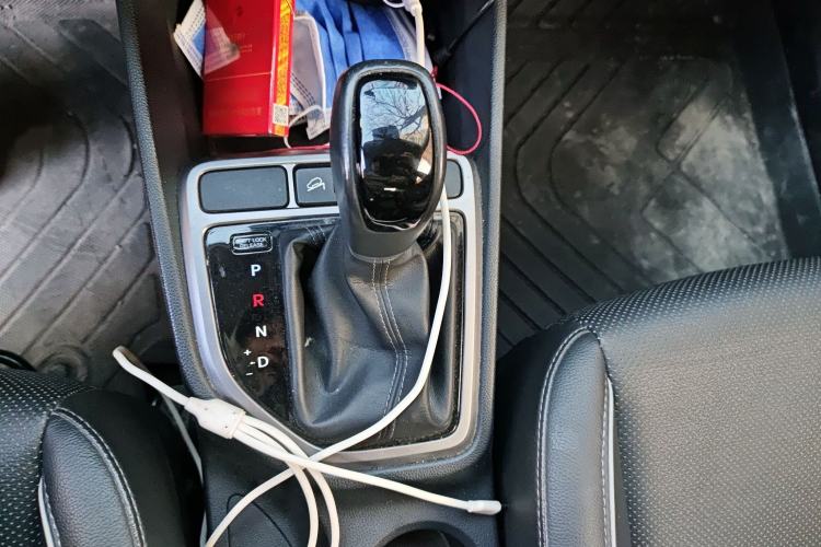 Used Hyundai ix25 2015 1.6L Automatic Two-Wheel Drive Smart GLS Trim
