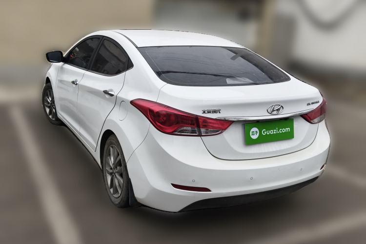Used Hyundai Elantra (5th Generation / Langdong) 2015 1.6L Manual Leading Model
