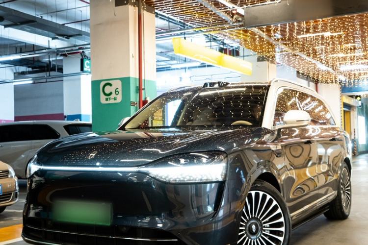 Used Hima AITO M9 2025 Extended-Range Ultra Version 52 kWh 6-Seater