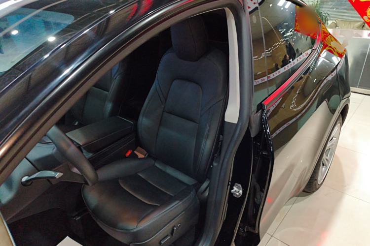 Used Tesla Model Y 2022 Rear-Wheel-Drive Version
