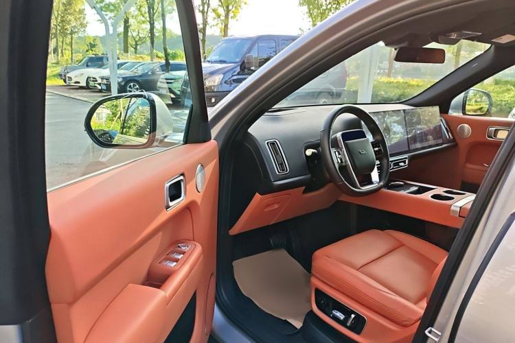 Used Li Auto L9 2022 Max model
