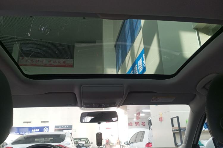 Used Volkswagen Lamando 2017 280TSI DSG Comfort Edition
