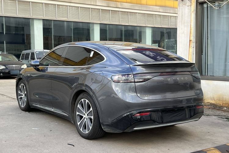 Used Hima Luxeed R7 2024 All-Electric 802 km Max
