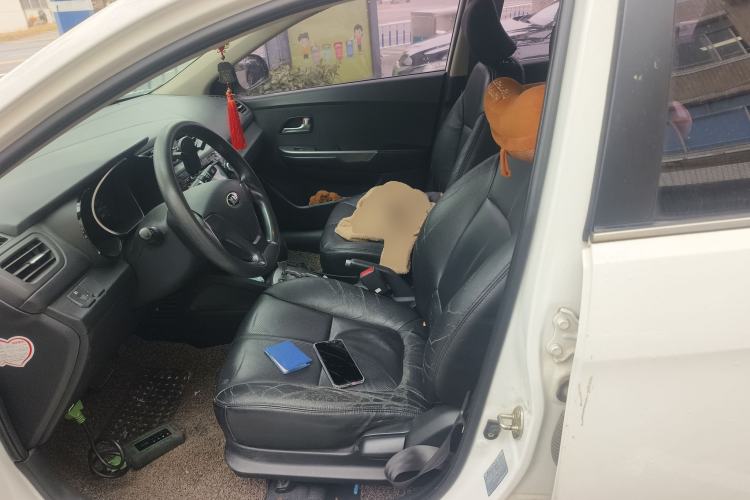 Used Kia K2 2015 Sedan 1.4L Automatic GLS
