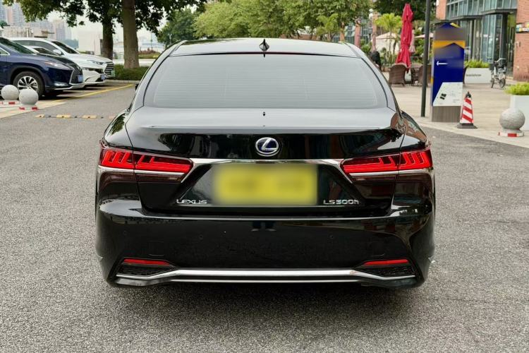Used Lexus LS 2020 500h Excellence Edition China VI standard