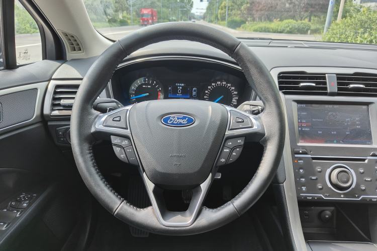 Used Ford Mondeo 2018 EcoBoost 180 Smart Control Fashion Model China V Standard
