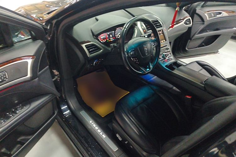 Used Lincoln MKZ 2018 2.0T Luxury Edition