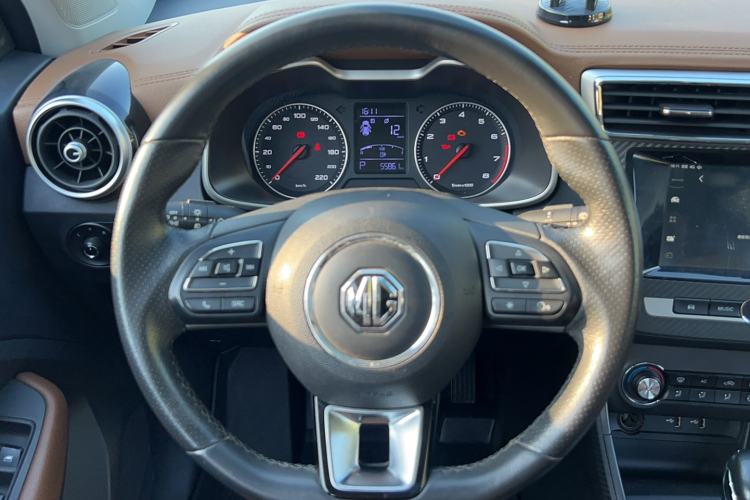 Used MG ZS 2017 1.5L Automatic Luxury Internet Edition
