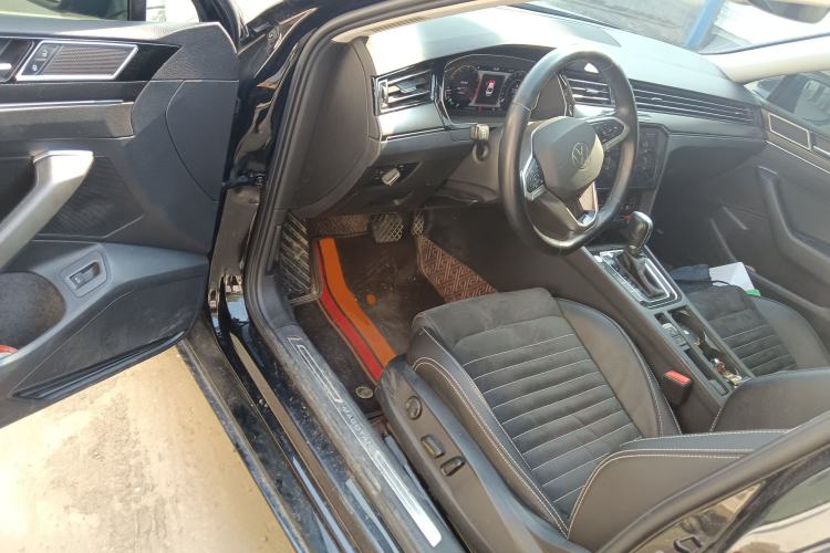 Used Volkswagen Magotan 2021 330TSI DSG 30th Anniversary Edition