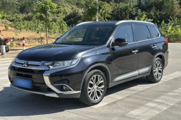 Used Mitsubishi Outlander 2018 2.0L Two-Wheel Drive Glory Edition 5 Seats