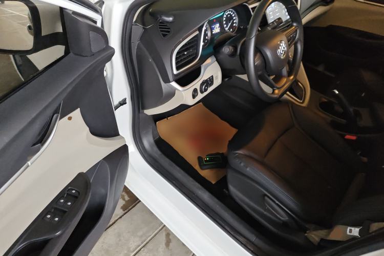 Used Buick GT 2016 15N Automatic Entry-Level Trim
