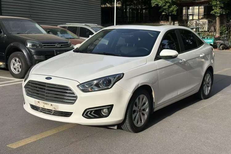 Used Ford Escort 2017 Happiness Edition 1.5L Automatic Fashion Version