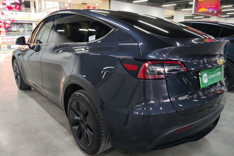 Used Tesla Model Y 2024 Long-Range All-Wheel-Drive Version
