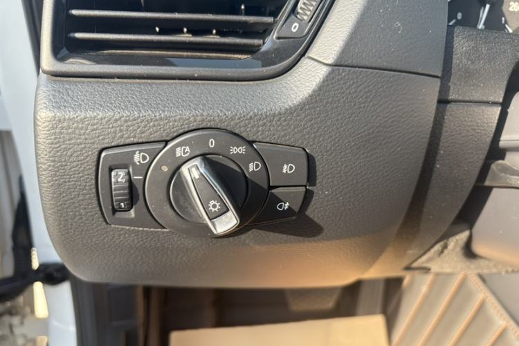 Used BMW X1 2014 sDrive18i Fashion Model