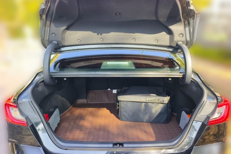 Used Toyota Camry 2024 Dual-Motor 2.0 HG Premium Edition