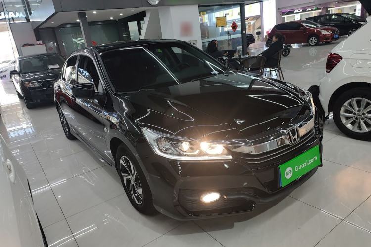 Used Honda Accord 2016 2.0L Comfort Edition
