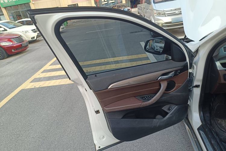 Used BMW X1 2019 xDrive20Li Luxury Model
