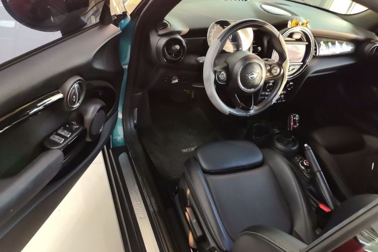 Used  MINI 2021 1.5T COOPER CABRIO Classic Edition
