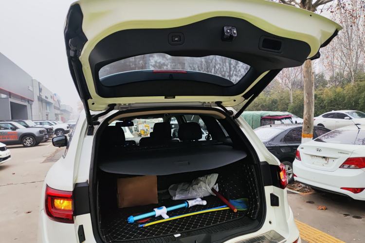 Used Renault Koleos 2017 2.5L Four-Wheel Drive Ultimate Edition
