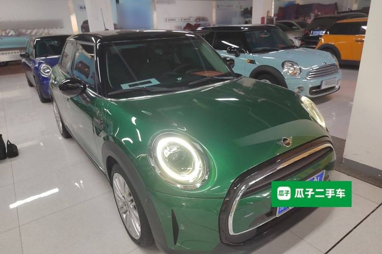 Used  MINI 2022 1.5T COOPER Classic Edition Five-Door Version
